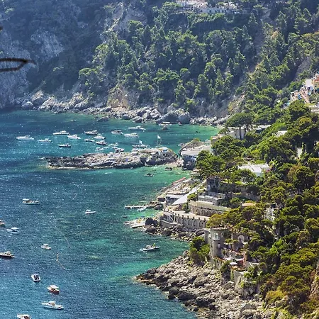 - Polifemo Villa Capri