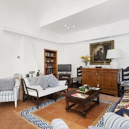 - Polifemo Villa