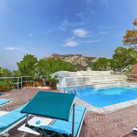 - Polifemo Villa